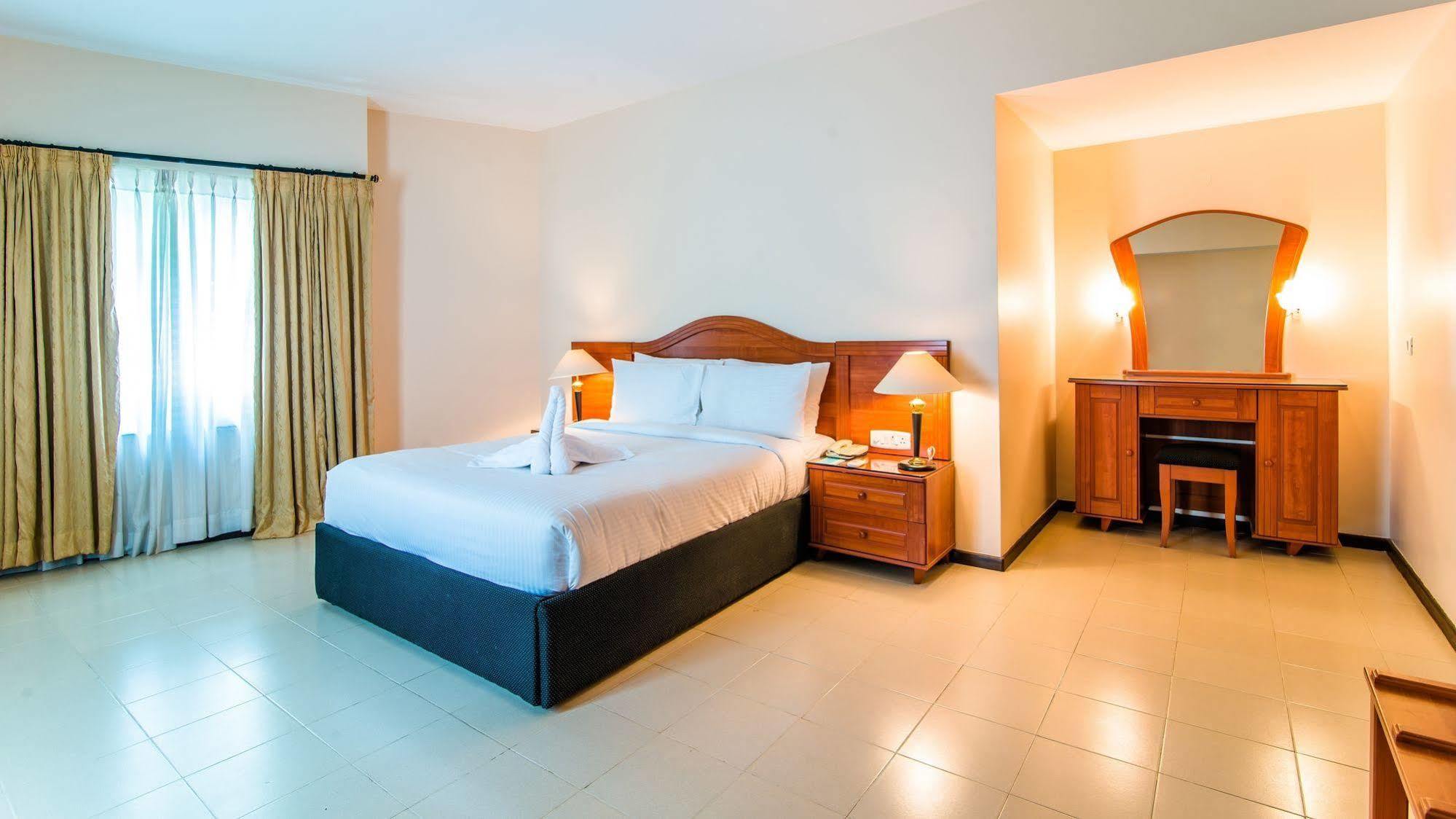 Halcyon Hotel Residences Koramangala - Bangalore Eksteriør bilde